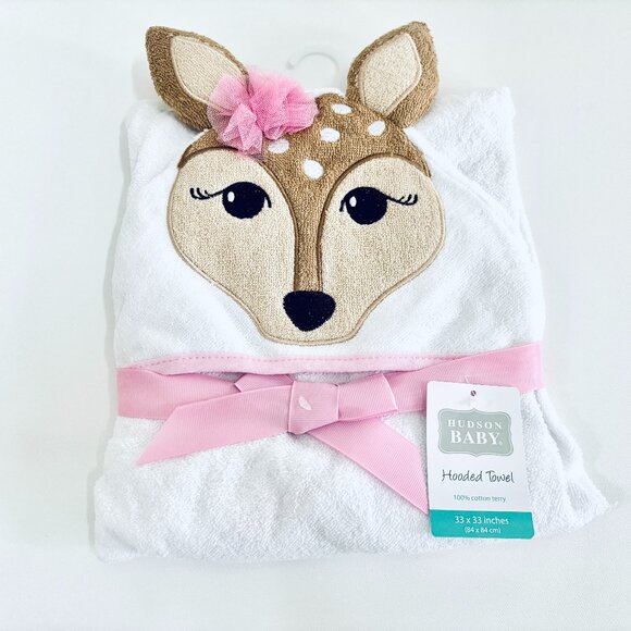 Adorable Hooded Deer Towel Hudson Brand - Picture 1 of 3